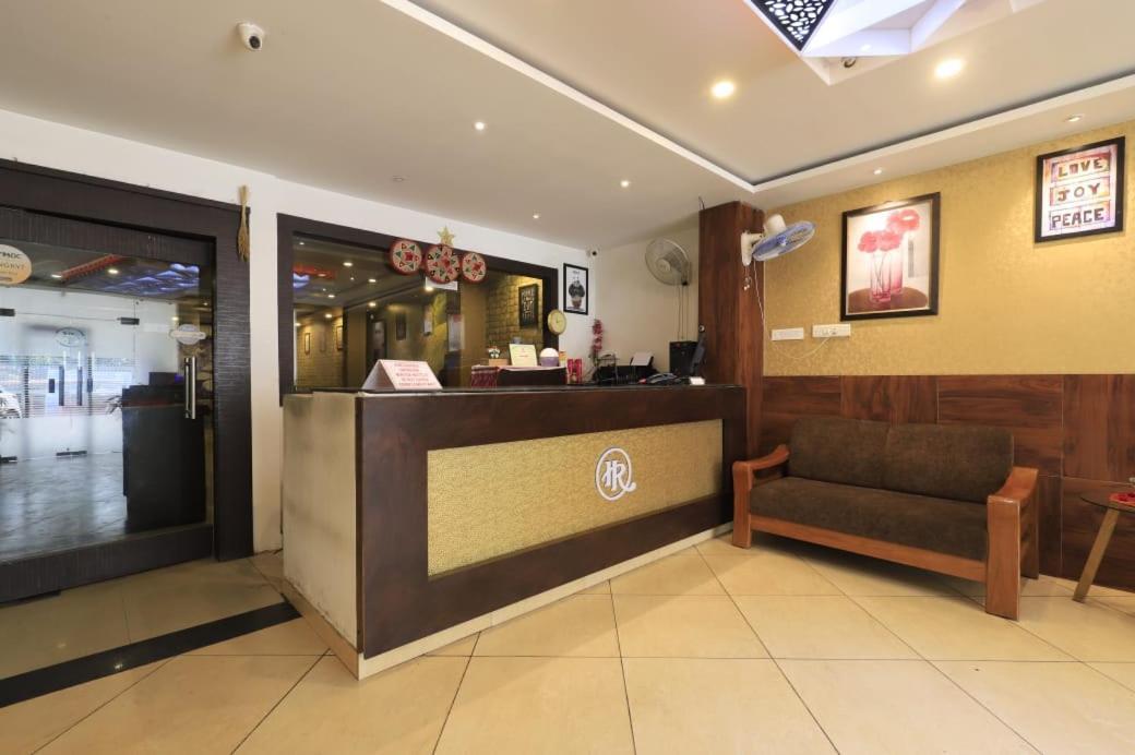 Hotel Rashmi גווהטי מראה חיצוני תמונה